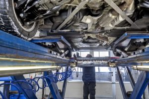 how-does-a-car-lift-work